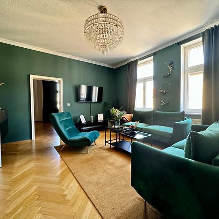 Rebelrents #4 Design Trifft Komfort - Einzigartiges Ferienapartment In Der Nahe Des Hauptbahnhofs Halle  Exterior photo