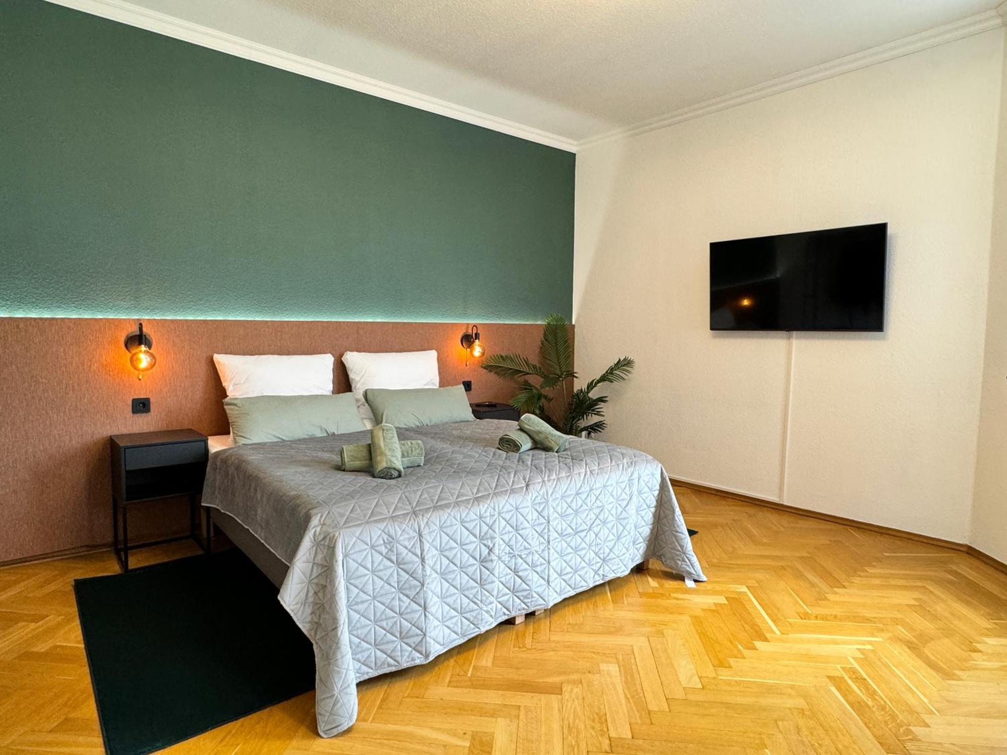 Rebelrents #4 Design Trifft Komfort - Einzigartiges Ferienapartment In Der Nahe Des Hauptbahnhofs Halle  Exterior photo